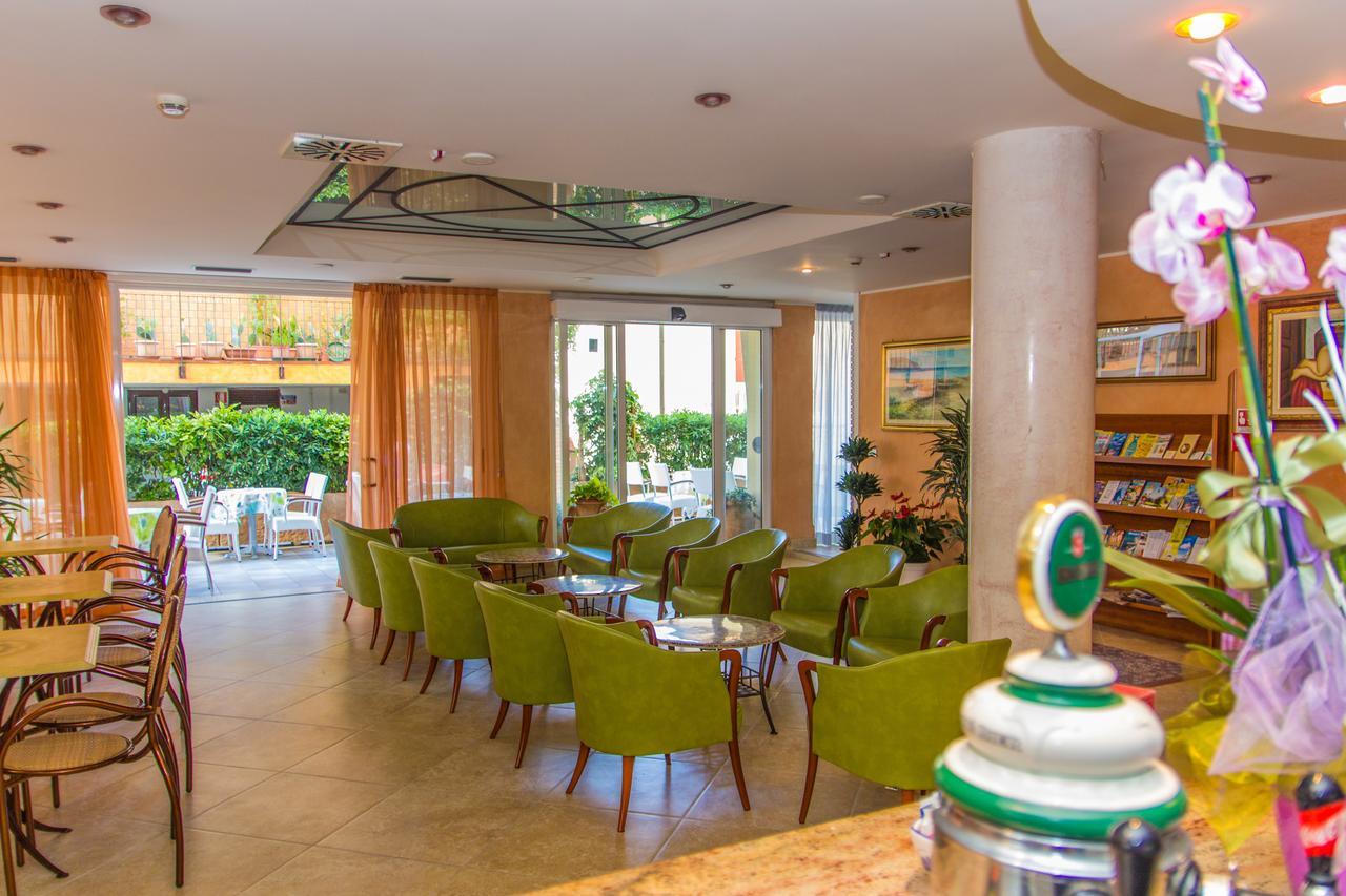 Hotel Simplon ベラーリア・イジェア・マリーナ エクステリア 写真
