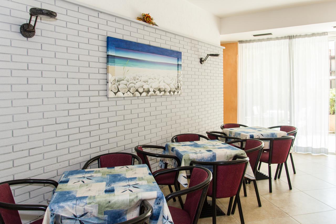 Hotel Simplon ベラーリア・イジェア・マリーナ エクステリア 写真