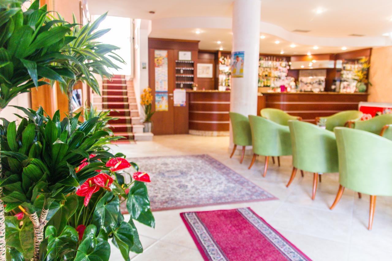 Hotel Simplon ベラーリア・イジェア・マリーナ エクステリア 写真